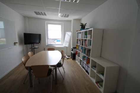 Foto 51 von 78 — Gewerbeeinheit (z.B. Laden, Büro)