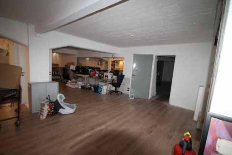 Foto 17 von 78 — Gewerbeeinheit (z.B. Laden, Büro)
