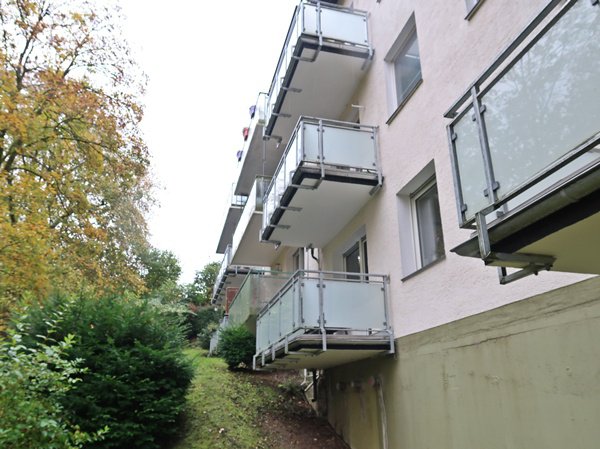 Foto 1 von 3 — Eigentumswohnung (1 bis 2 Zimmer)