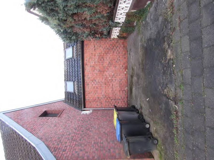 Foto 7 von 17 — Einfamilienhaus, Doppelhaushälfte