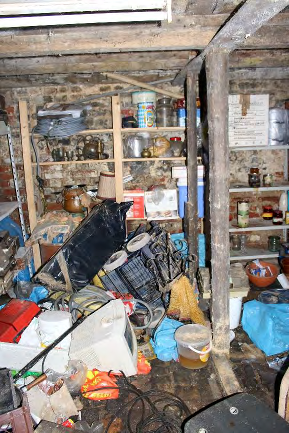 Foto 105 von 106 — unbebautes Grundstück, Garage, Einfamilienhaus