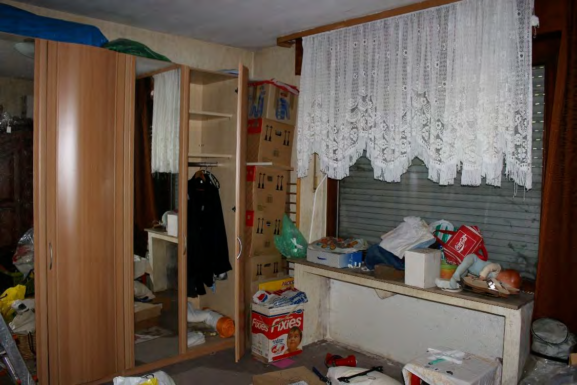 Foto 54 von 106 — unbebautes Grundstück, Garage, Einfamilienhaus