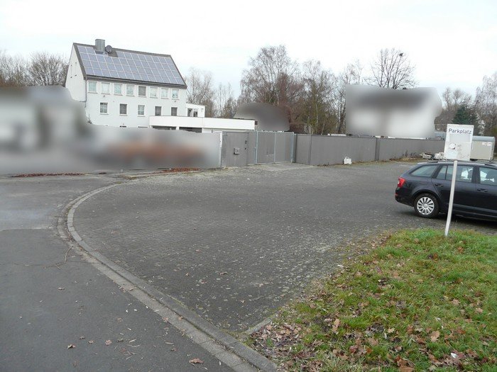 Foto 7 von 7 — Garage, Gewerbeeinheit (z.B. Laden, Büro), Einfamilienhaus