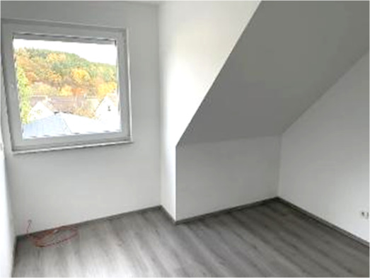 Foto 13 von 23 — Eigentumswohnung (1 bis 2 Zimmer), Sondernutzungsrechte Kellerraum, Fahrradstellplatz, Pkw-Stellplatz im Freien