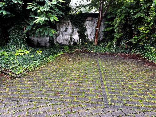 Foto 8 von 11 — Kfz-Stellplatz, Eigentumswohnung (1 bis 2 Zimmer)