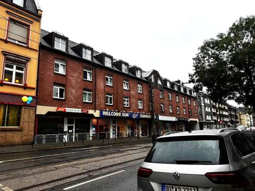 Foto 2 von 11 — Kfz-Stellplatz, Eigentumswohnung (1 bis 2 Zimmer)