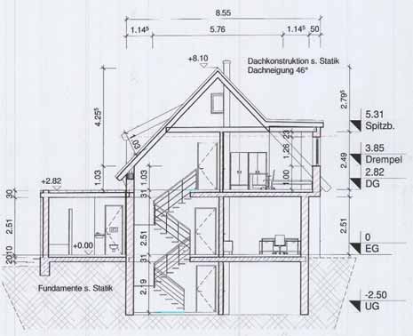 Foto 1 von 17 — Kfz-Stellplatz, Einfamilienhaus, Einfamilienhaus mit Carport und Abstellraum