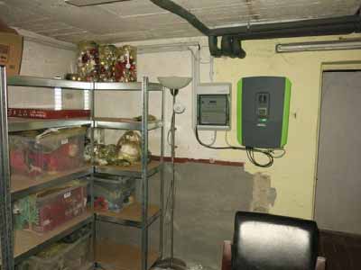 Foto 13 von 17 — Kfz-Stellplatz, Einfamilienhaus, Einfamilienhaus mit Carport und Abstellraum