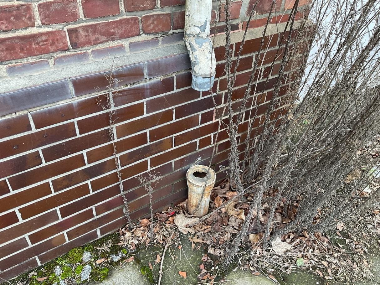Foto 12 von 13 — Doppelhaushälfte, Carport und Anbau