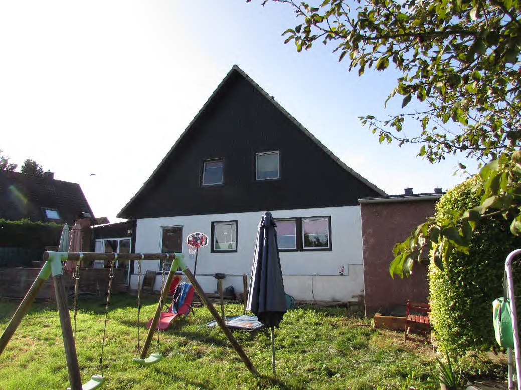 Foto 4 von 19 — Garage, Einfamilienhaus