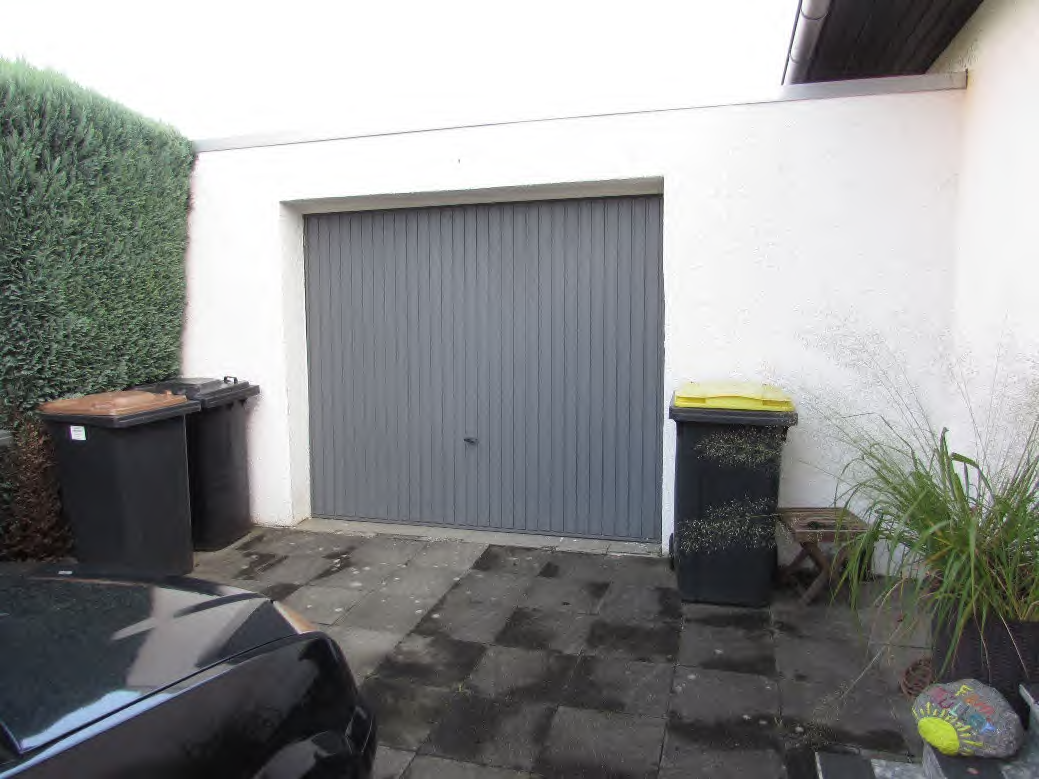 Foto 7 von 19 — Garage, Einfamilienhaus