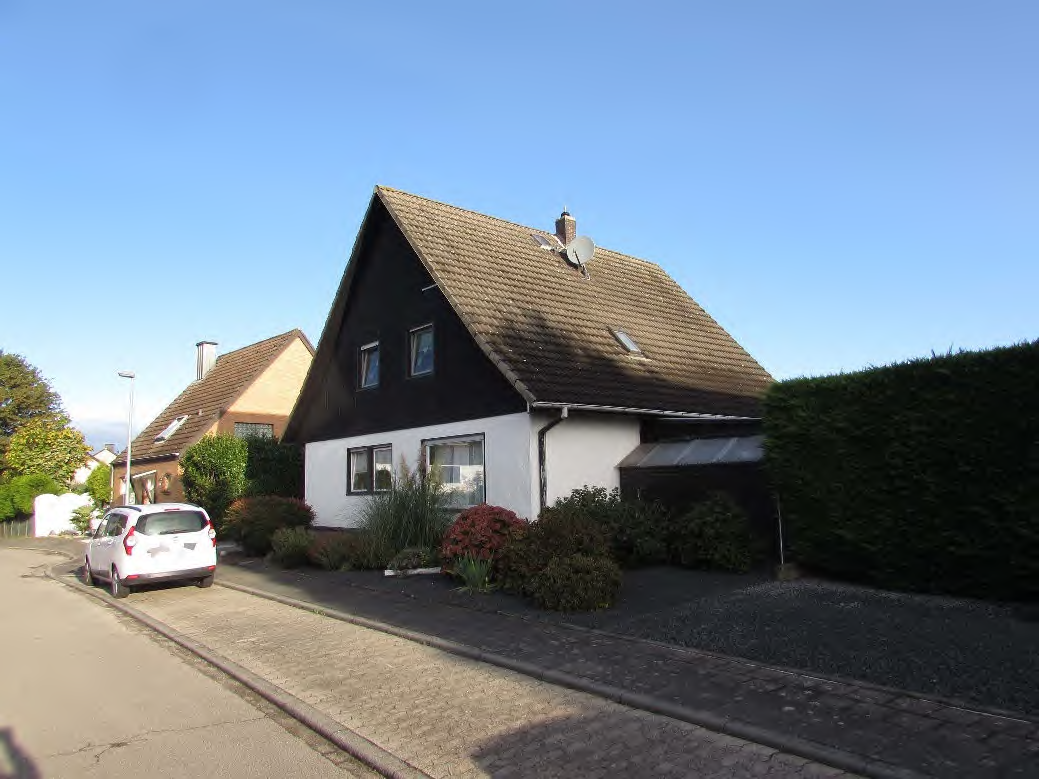 Foto 1 von 19 — Garage, Einfamilienhaus