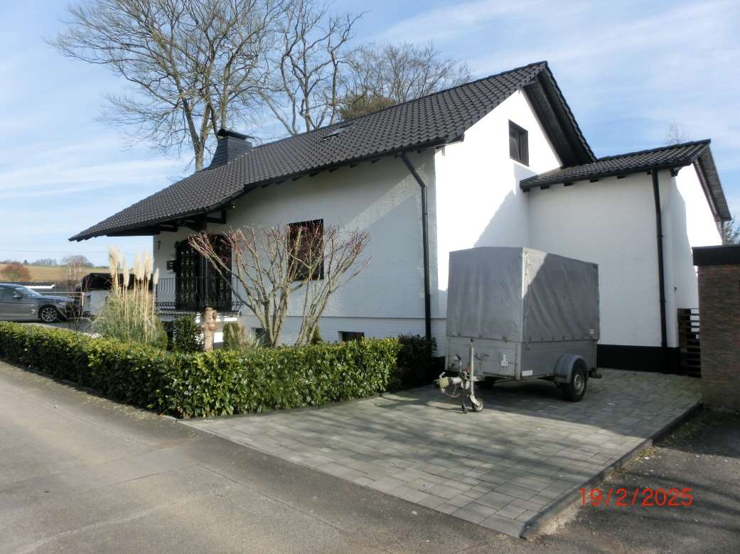 Foto 2 von 6 — Einfamilienhaus