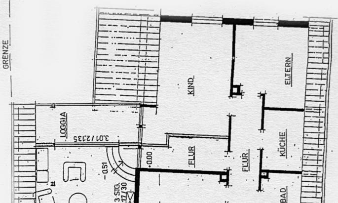 Foto 10 von 33 — Zweifamilienhaus, Garage