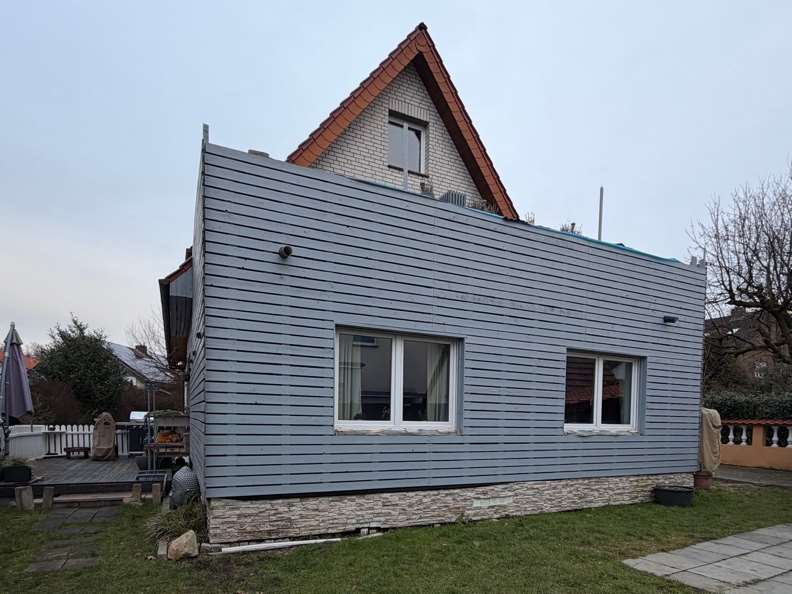 Foto 22 von 33 — Zweifamilienhaus, Garage