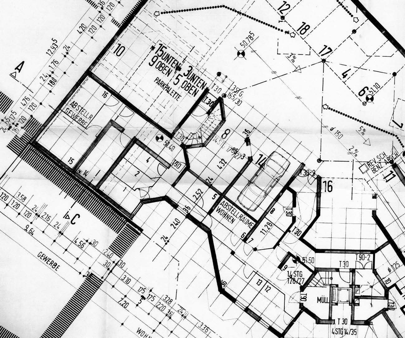 Foto 2 von 43 — Eigentumswohnung (ab 5 Zimmer)