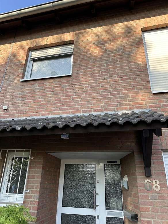 Foto 13 von 13 — Garage, Doppelhaushälfte