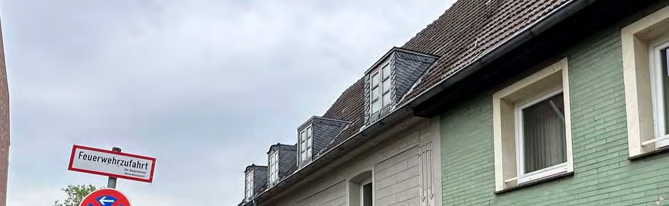 Foto 8 von 10 — Doppelhaushälfte, Wohnungseigentum an Doppelhaushälfte aus dem Baujahr 1811 mit ca. 154 m² Wohnfläche