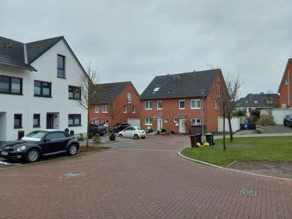 Foto 1 von 43 — Einfamilienhaus, Doppelhaushälfte