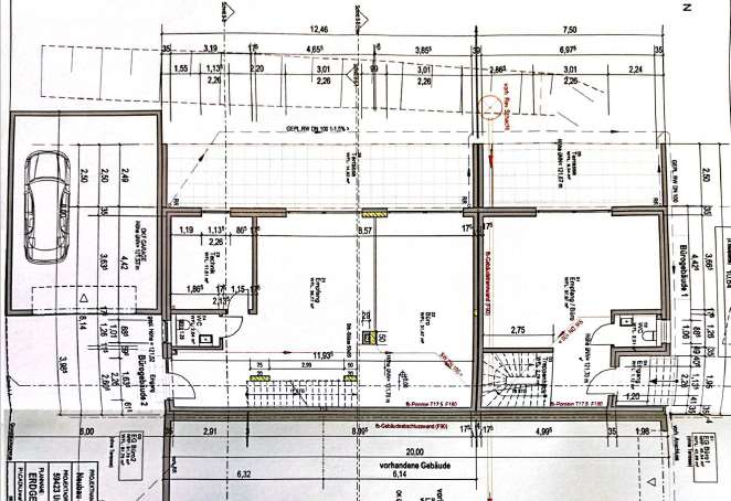 Foto 6 von 23 — Gewerbeeinheit (z.B. Laden, Büro), Zwei Büroeinheiten, Lagerhalle mit Büro und Sozialtrakt, Doppelgarage, Anbau