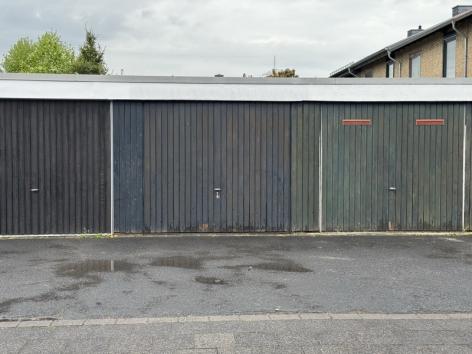 Foto 7 von 8 — Garage, Reihenhaus