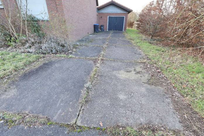Foto 13 von 31 — Garage, Einfamilienhaus