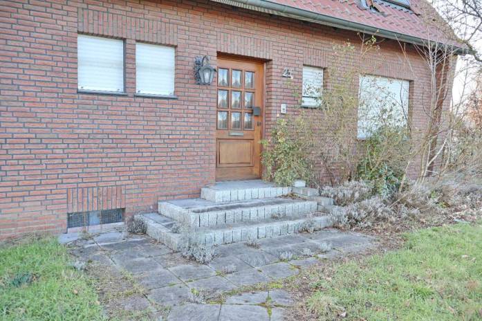 Foto 14 von 31 — Garage, Einfamilienhaus