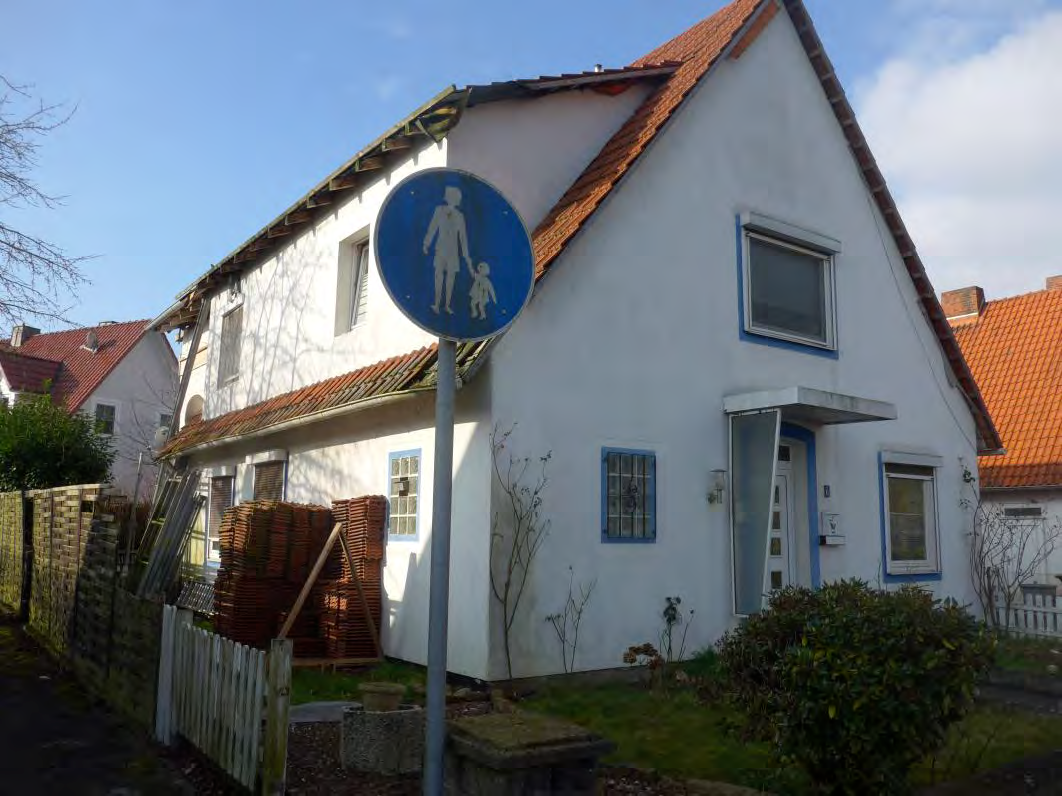 Foto 10 von 23 — Garage, Einfamilienhaus