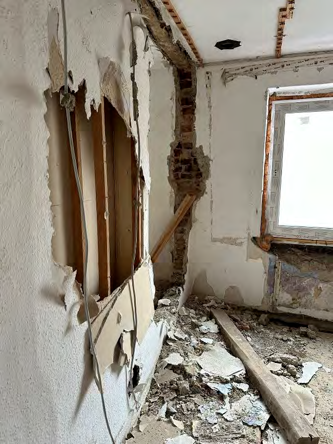 Foto 49 von 56 — Einfamilienhaus, Garagengebäude