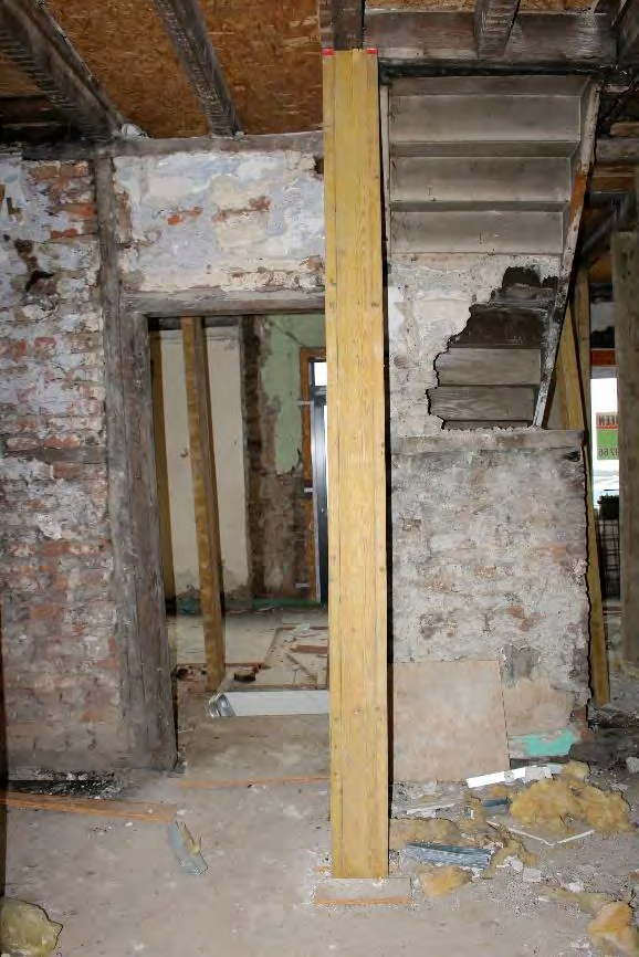 Foto 34 von 56 — Einfamilienhaus, Garagengebäude