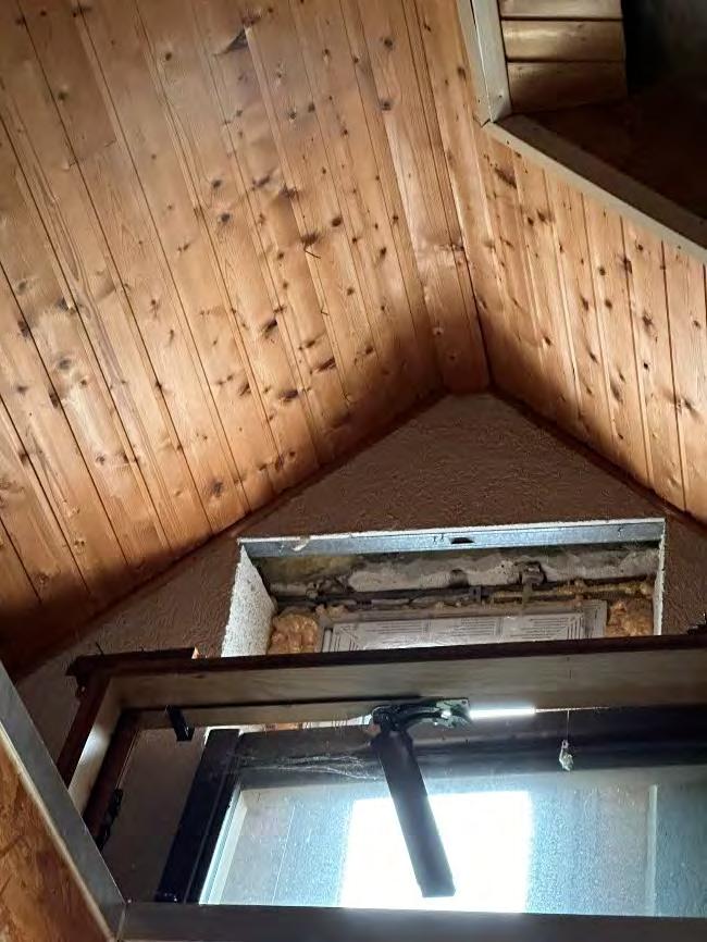 Foto 55 von 56 — Einfamilienhaus, Garagengebäude