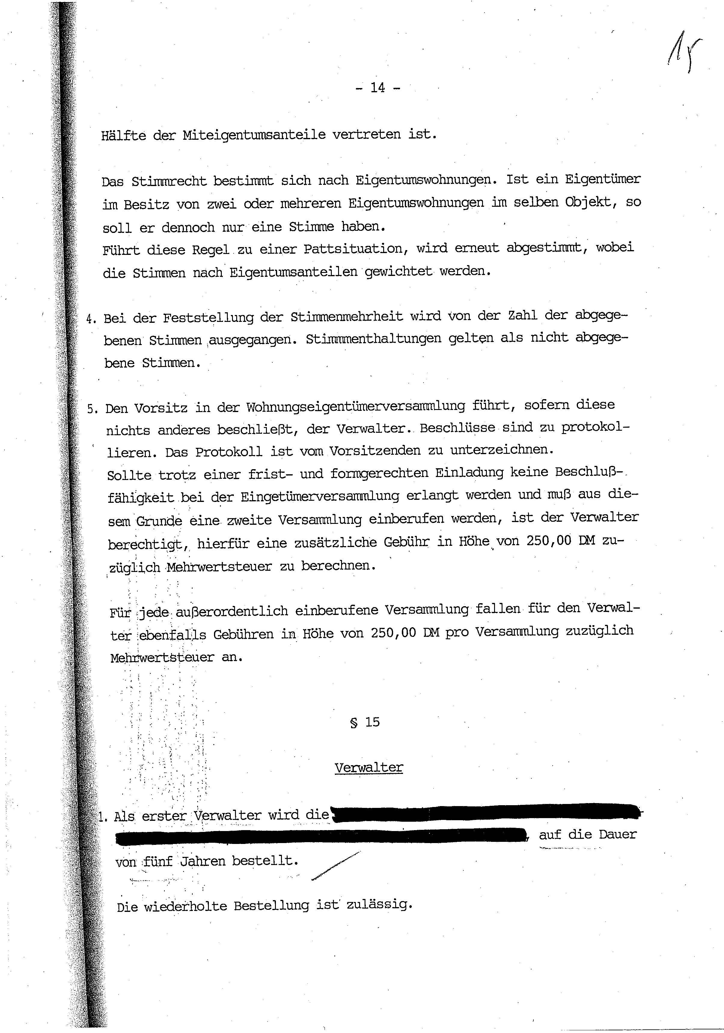 Foto 78 von 122 — Eigentumswohnung (1 bis 2 Zimmer), ETW Nr. 2 im EG: Diele, Schlafzimmer, Badezimmer, Wohnzimmer mit offenem Küchenbereich. Die ETW Nr. 2 ist zum Wertermittlungsstichtag vermietet.