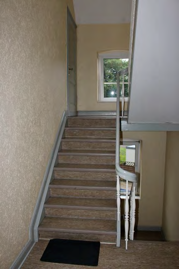 Foto 25 von 122 — Eigentumswohnung (1 bis 2 Zimmer), ETW Nr. 2 im EG: Diele, Schlafzimmer, Badezimmer, Wohnzimmer mit offenem Küchenbereich. Die ETW Nr. 2 ist zum Wertermittlungsstichtag vermietet.