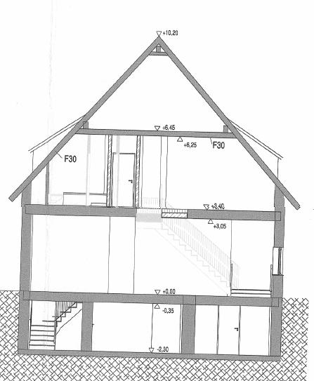 Foto 8 von 9 — Mehrfamilienhaus