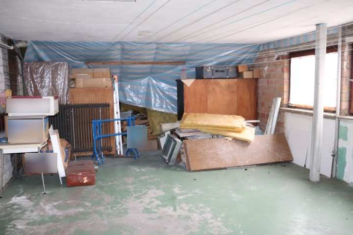 Foto 22 von 50 — Mehrfamilienhaus, Garage