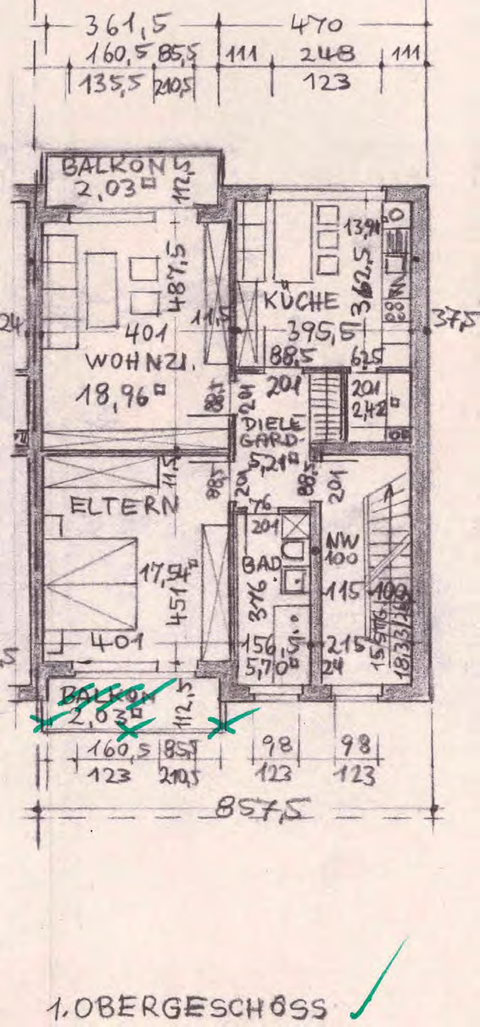 Foto 23 von 25 — Zweifamilienhaus, nebst PKW Doppelgarage, Reihengaragengrundstück