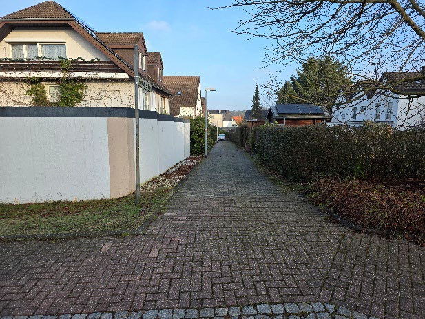 Foto 4 von 10 — Einfamilienhaus, Doppelhaushälfte