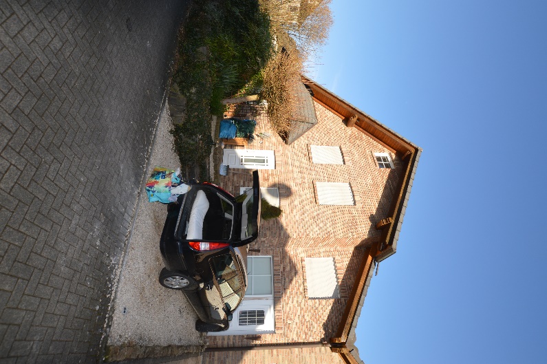 Foto 3 von 6 — Doppelhaushälfte