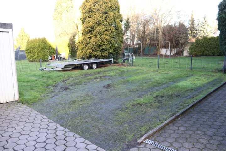 Foto 7 von 54 — Mehrfamilienhaus