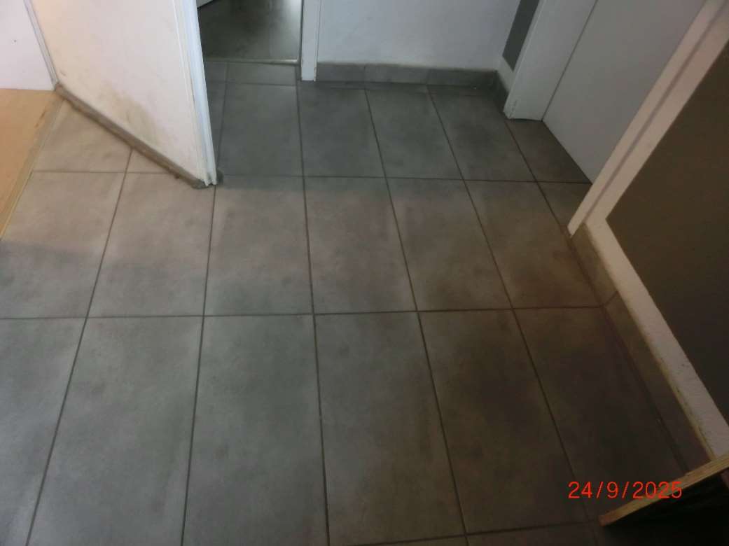 Foto 8 von 16 — Wohn-/Geschäftshaus