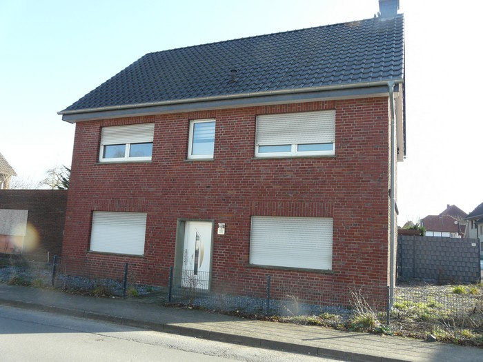 Foto 3 von 13 — Zweifamilienhaus