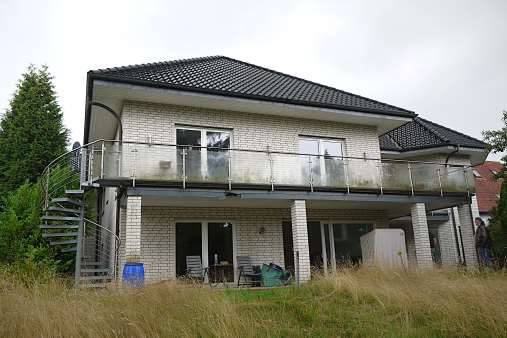 Foto 9 von 34 — Zweifamilienhaus