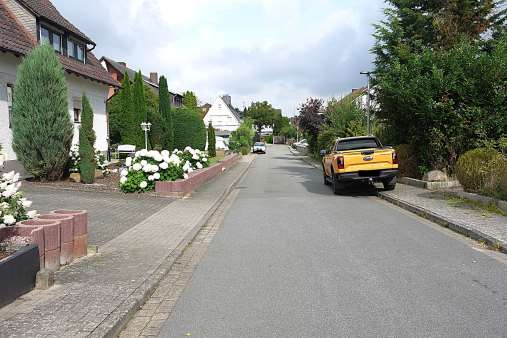 Foto 6 von 34 — Zweifamilienhaus