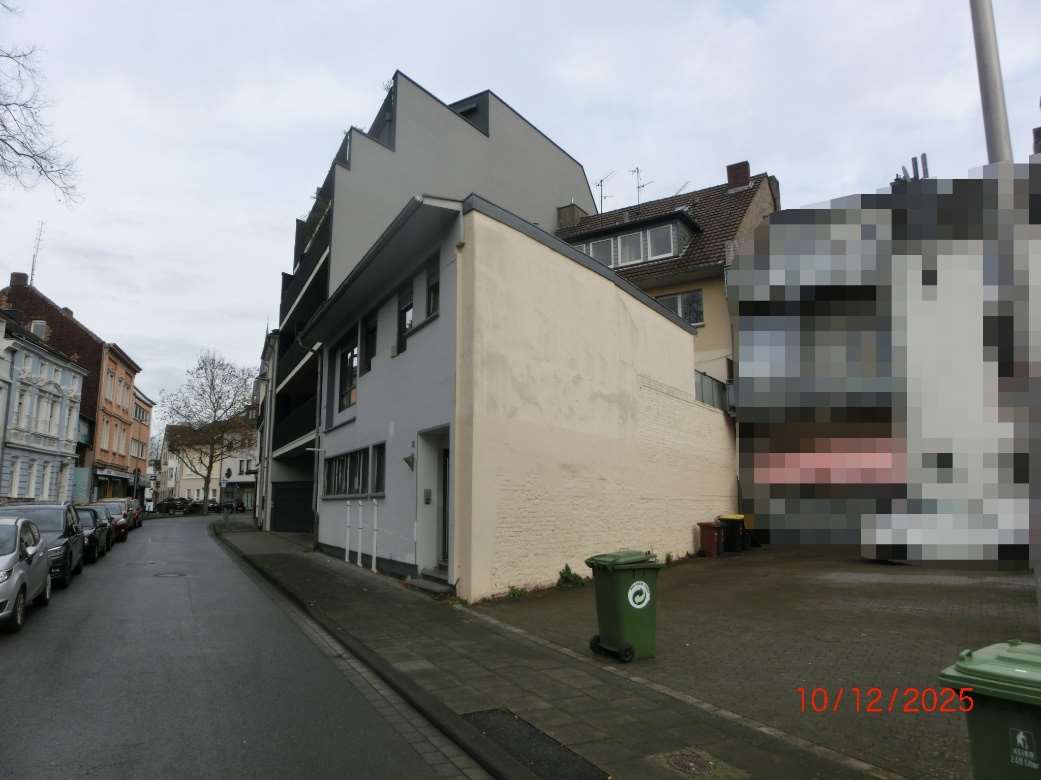 Foto 8 von 10 — Wohn-/Geschäftshaus