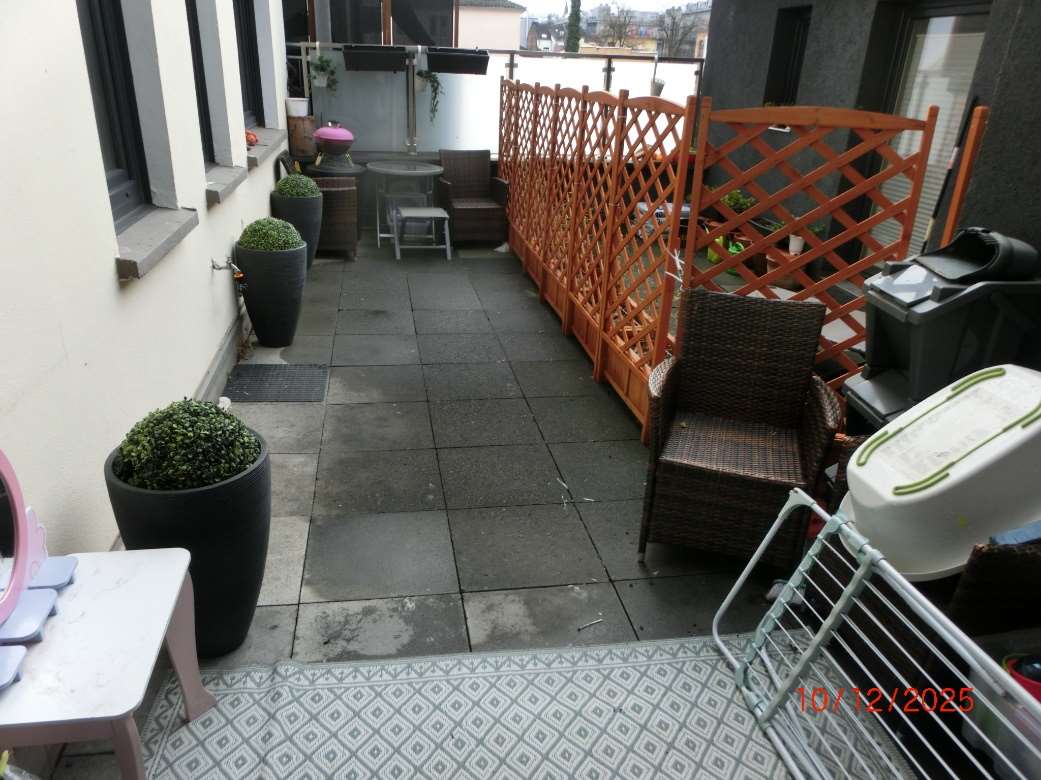 Foto 3 von 10 — Wohn-/Geschäftshaus