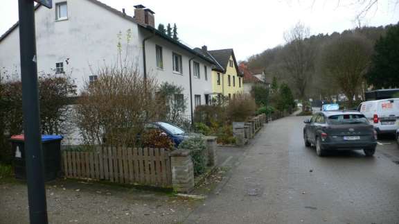 Foto 4 von 8 — Garage, Einfamilienhaus, Doppelhaushälfte, Baugrundstück