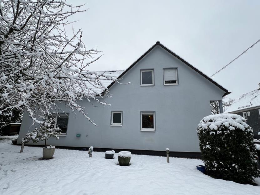 Foto 4 von 11 — Zweifamilienhaus