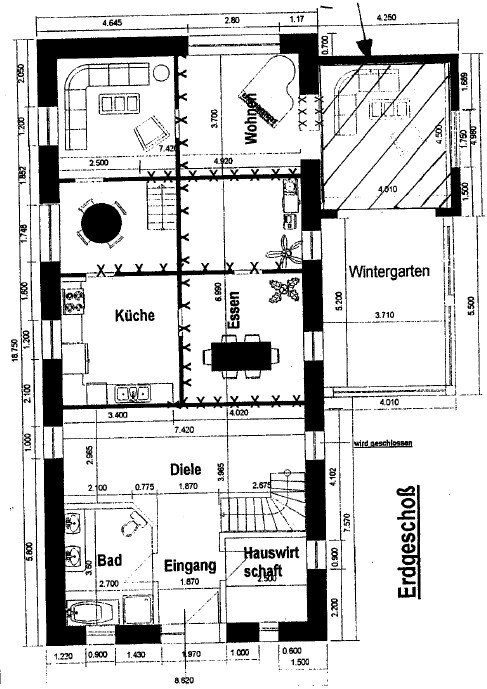Foto 7 von 8 — Einfamilienhaus, Doppelgarage, Nebengebäude (genehmigt als Wasch- und Geräteschuppen)