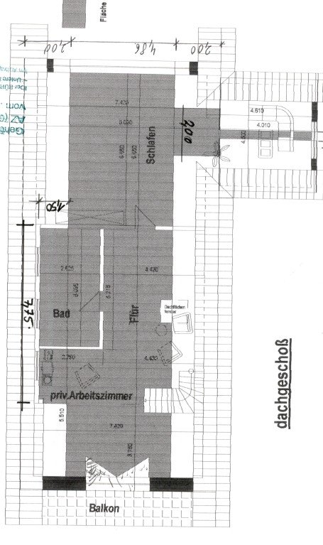 Foto 8 von 8 — Einfamilienhaus, Doppelgarage, Nebengebäude (genehmigt als Wasch- und Geräteschuppen)