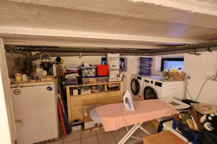 Foto 4 von 45 — Reihenhaus, Garage